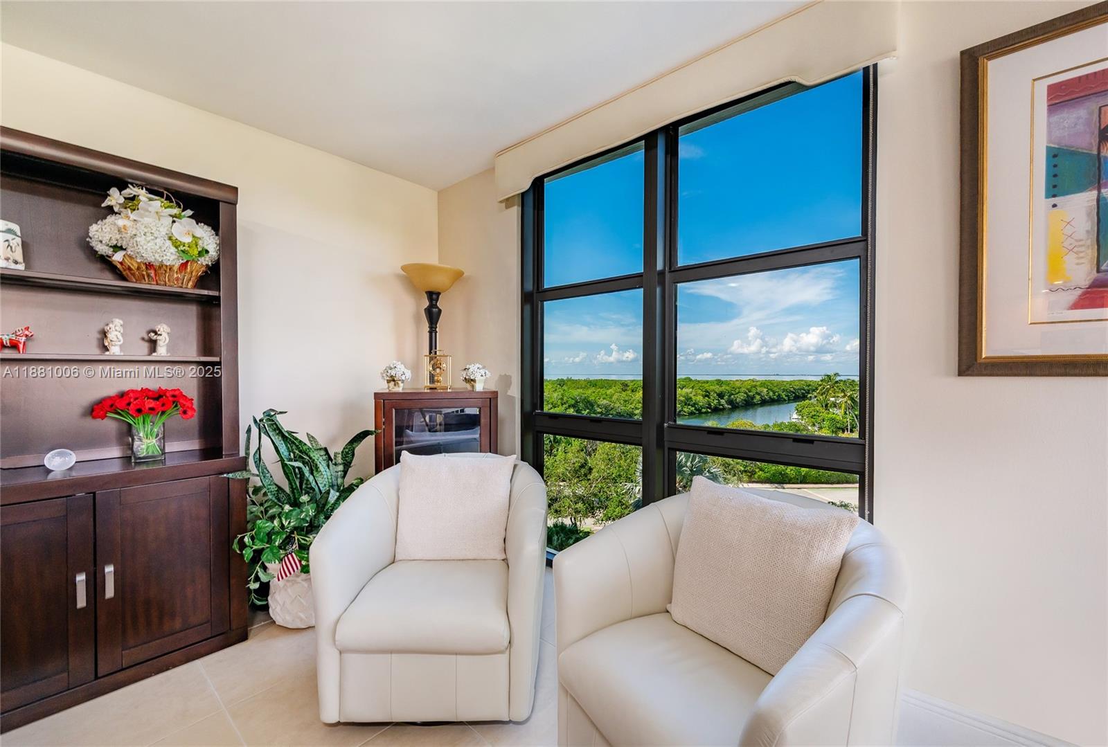 TOWERS OF KEY BISCAYNE CO - Residential