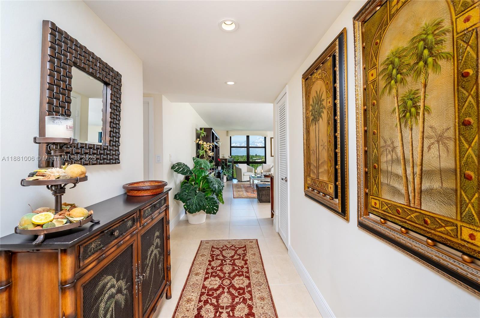 TOWERS OF KEY BISCAYNE CO - Residential