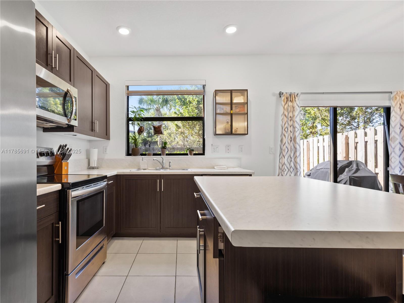 BOWTIE SUBDIVISION - Residential