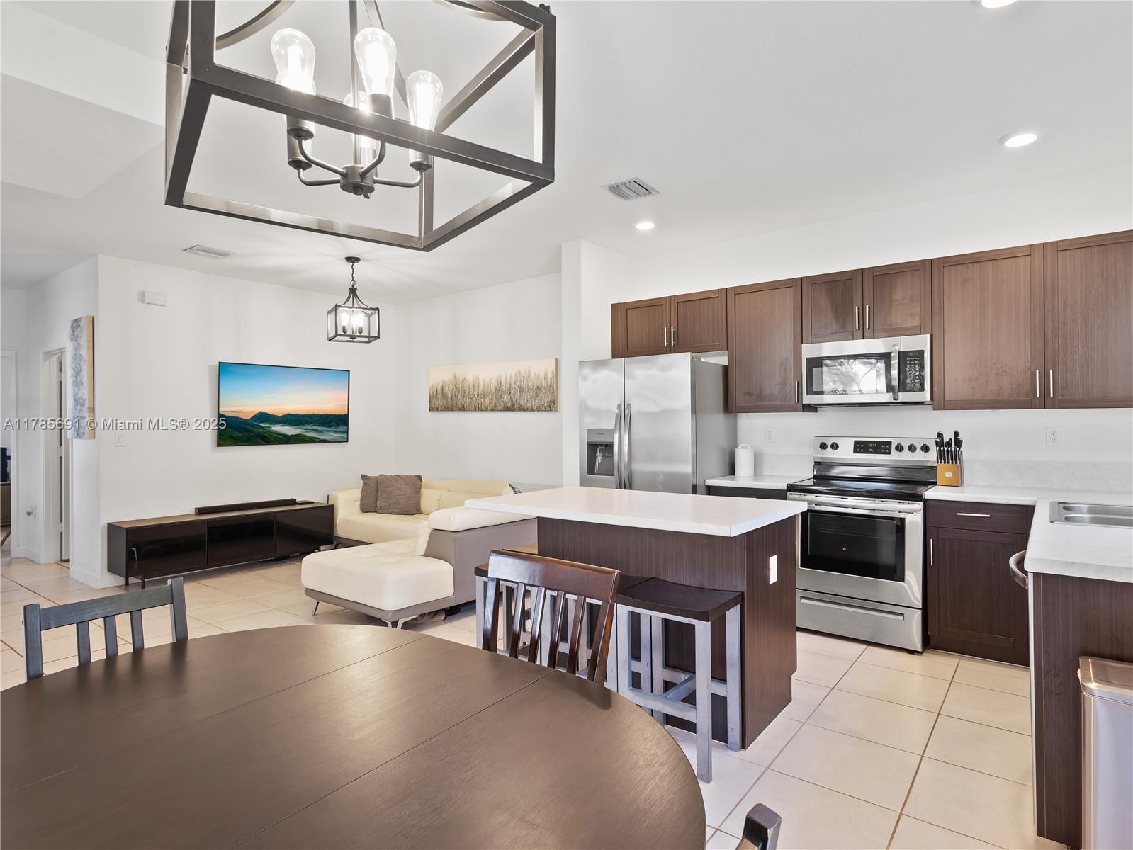 BOWTIE SUBDIVISION - Residential
