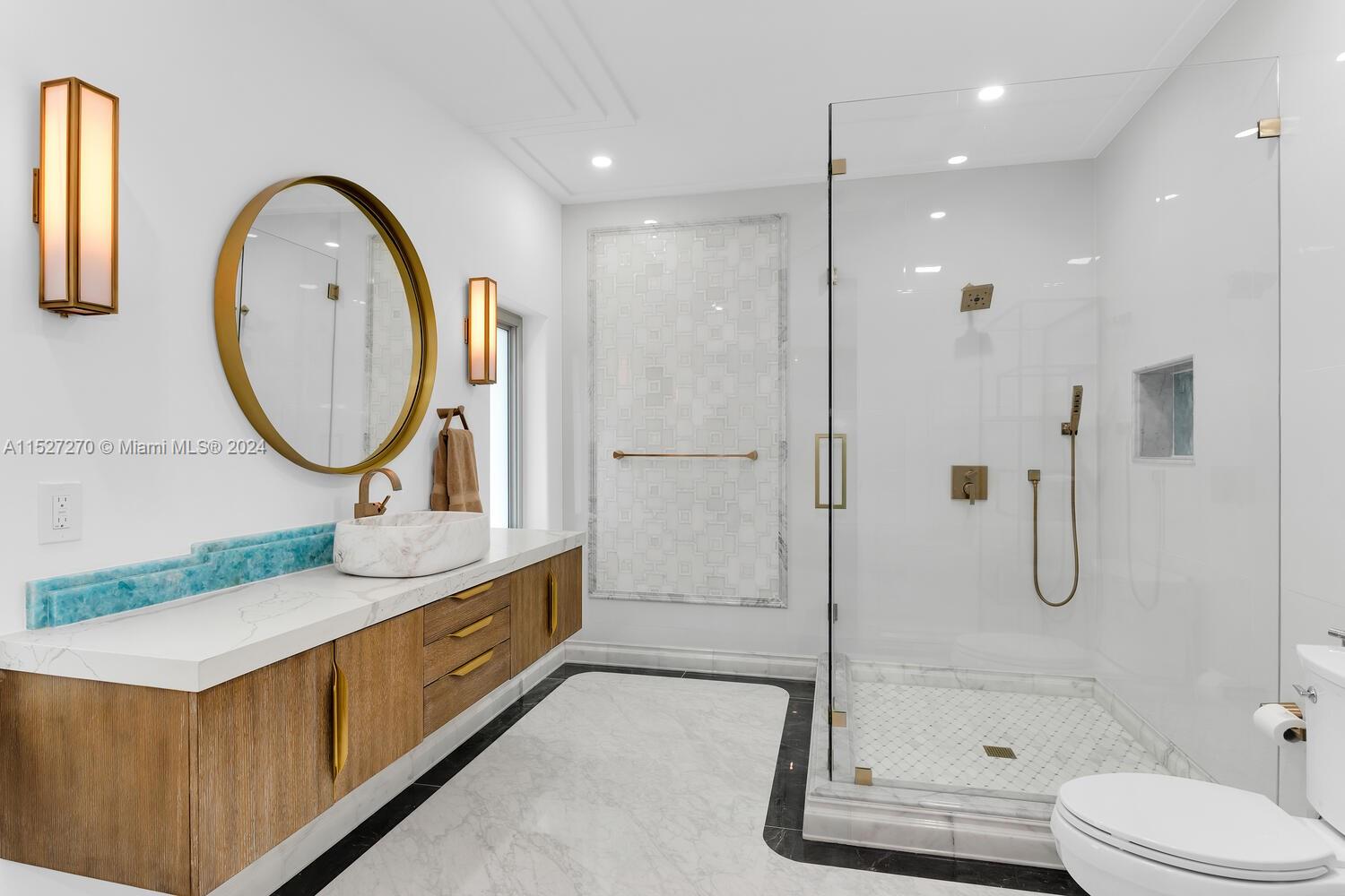 J G HEADS FARMS UNIT A - Residential