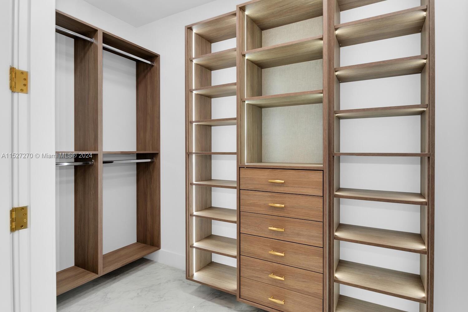 J G HEADS FARMS UNIT A - Residential