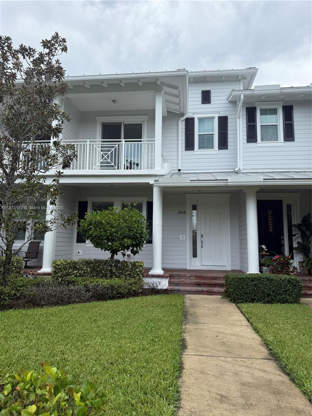 Photo of 2804 N Bismark Ln, Jupiter, FL 33458 (MLS # A11873107)