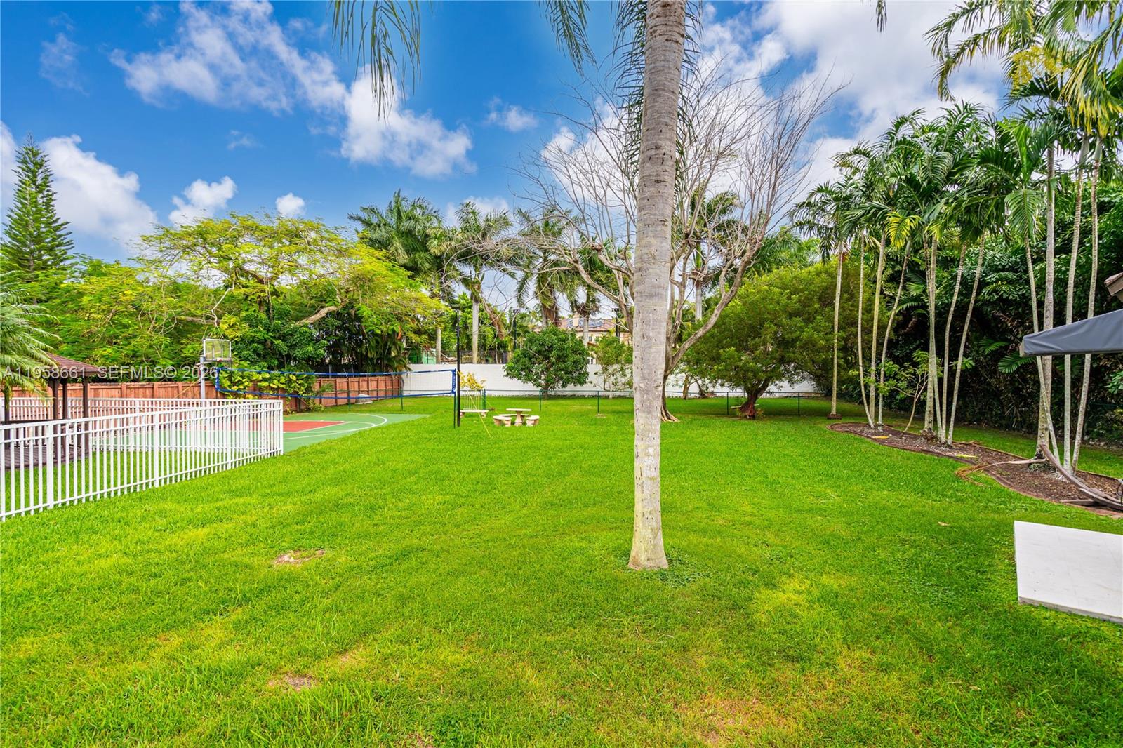 W D L D SUB - Residential