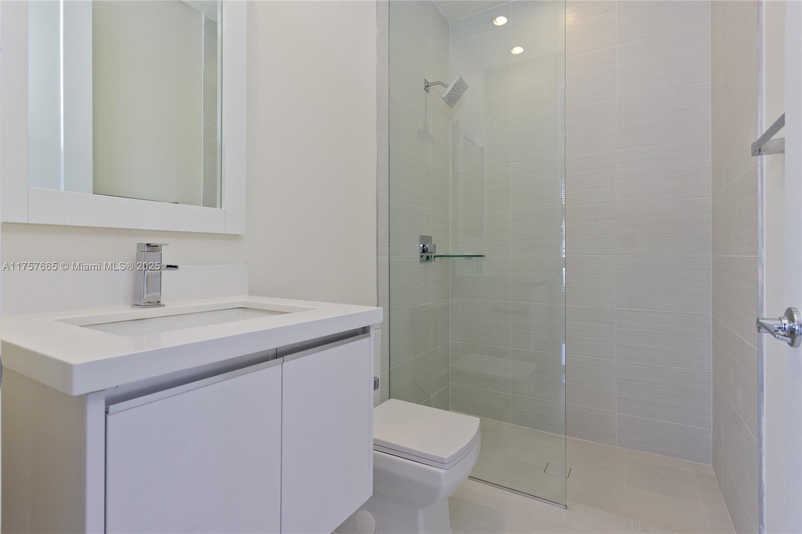 LANDMARK AT DORAL - Residential