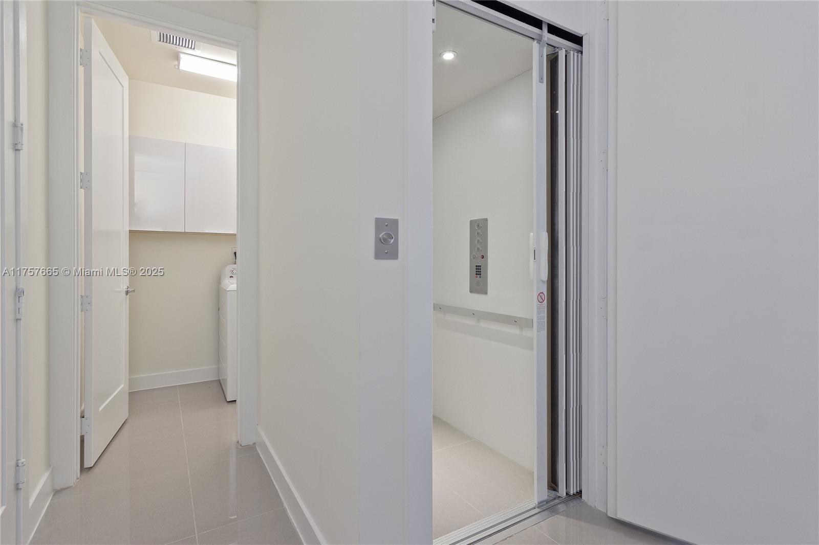 LANDMARK AT DORAL - Residential