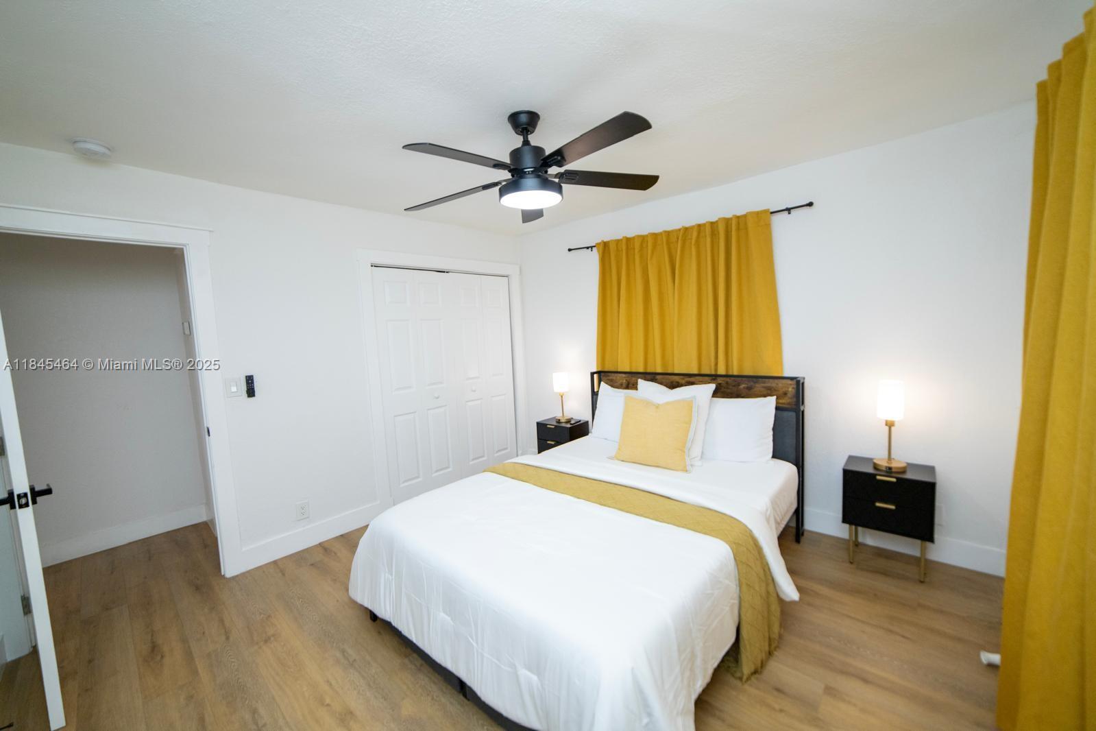 TOWN OF MODELO (DANIA) B- - Residential