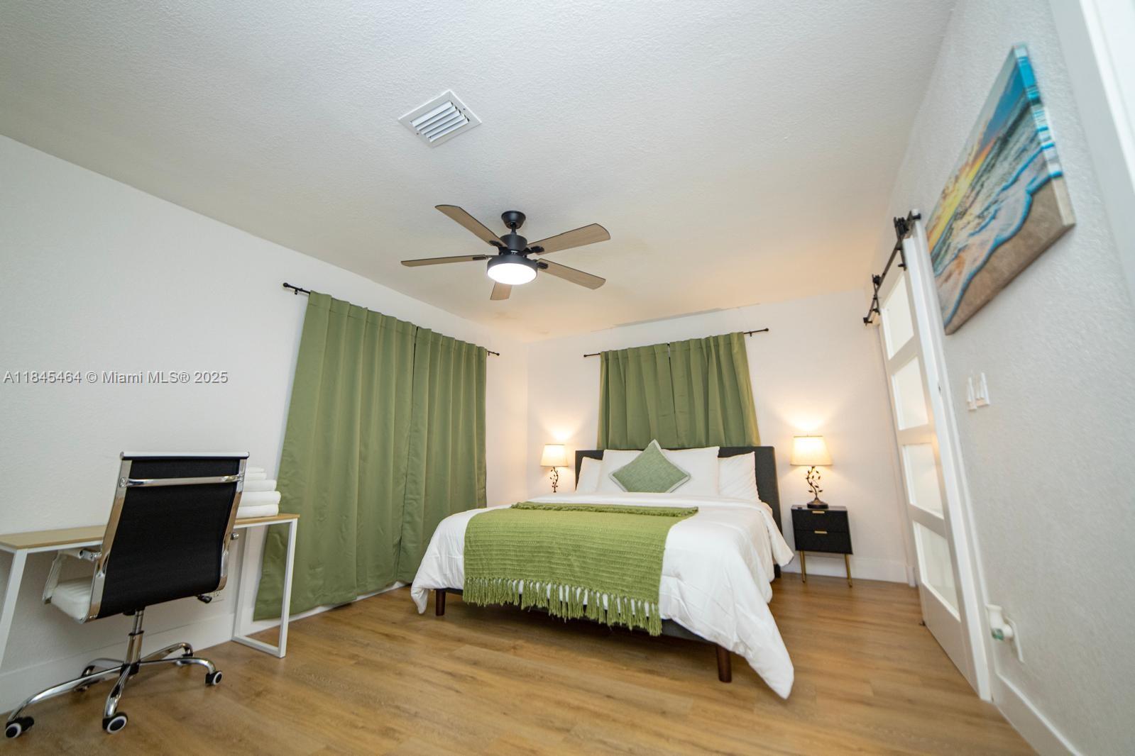 TOWN OF MODELO (DANIA) B- - Residential