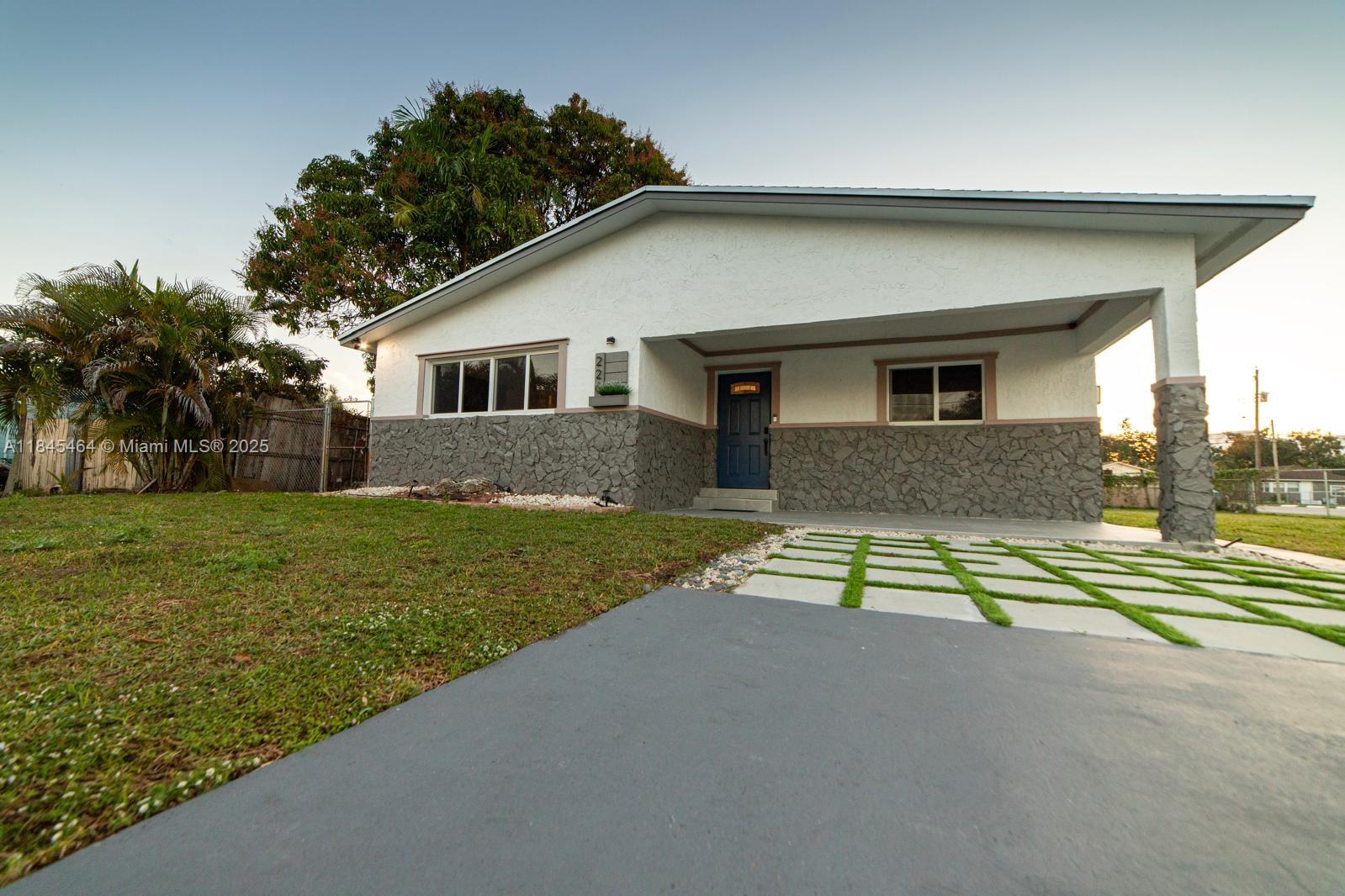 226 NW 6th Ave