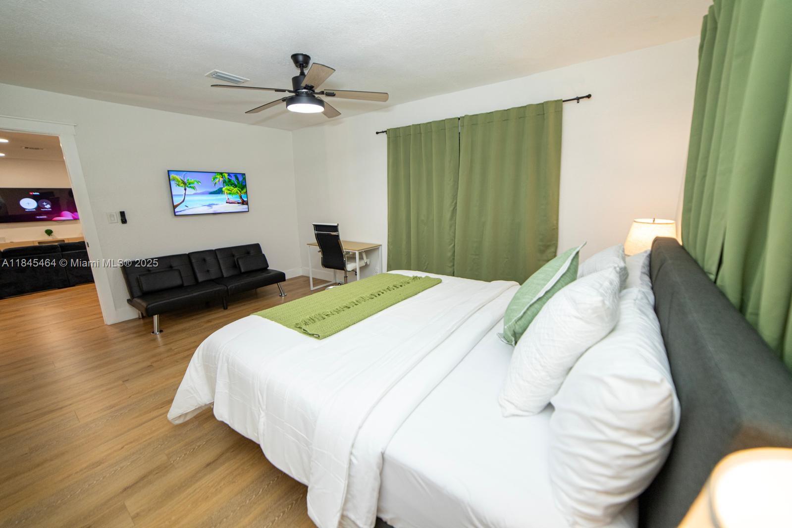 TOWN OF MODELO (DANIA) B- - Residential