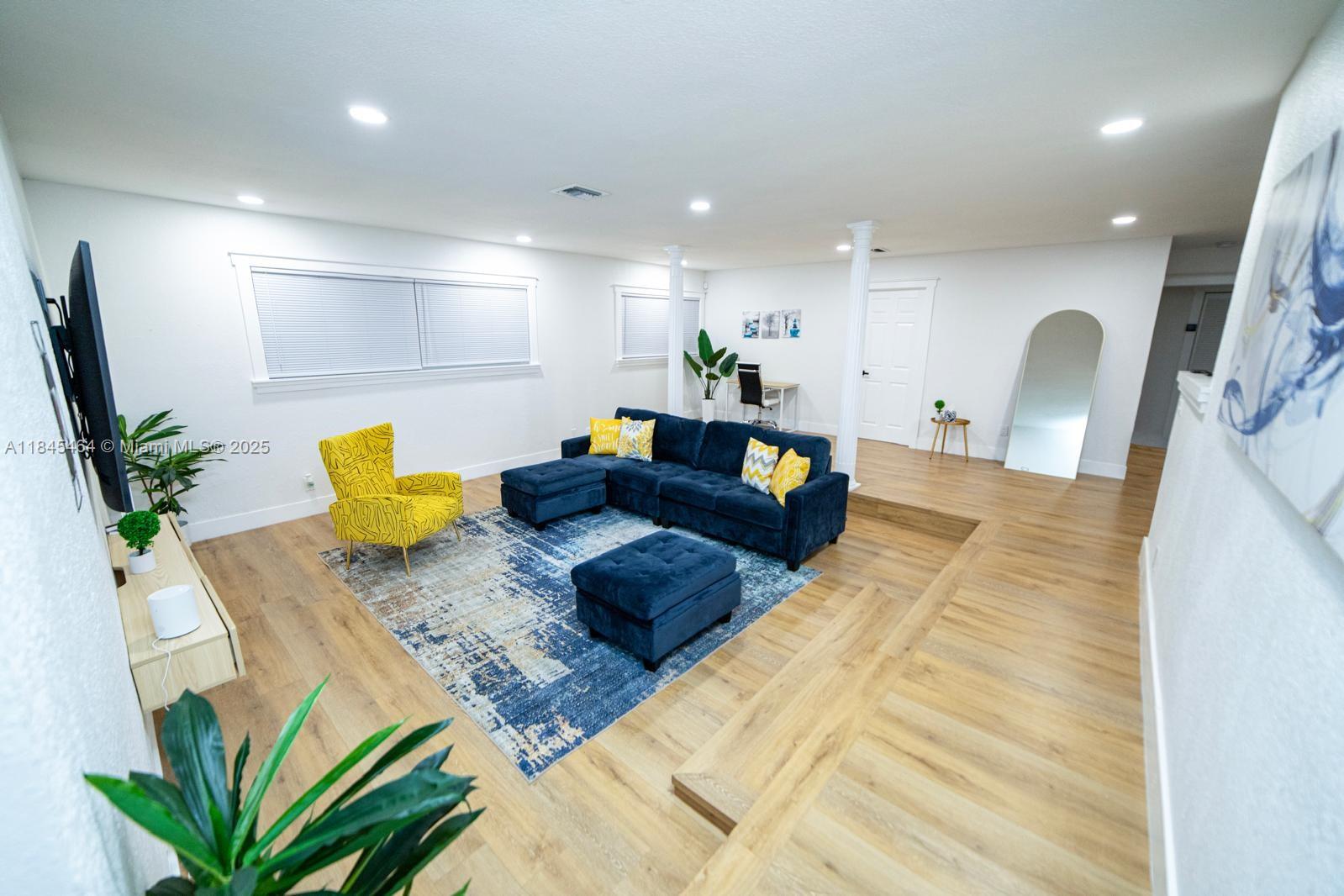 226 NW 6th Ave