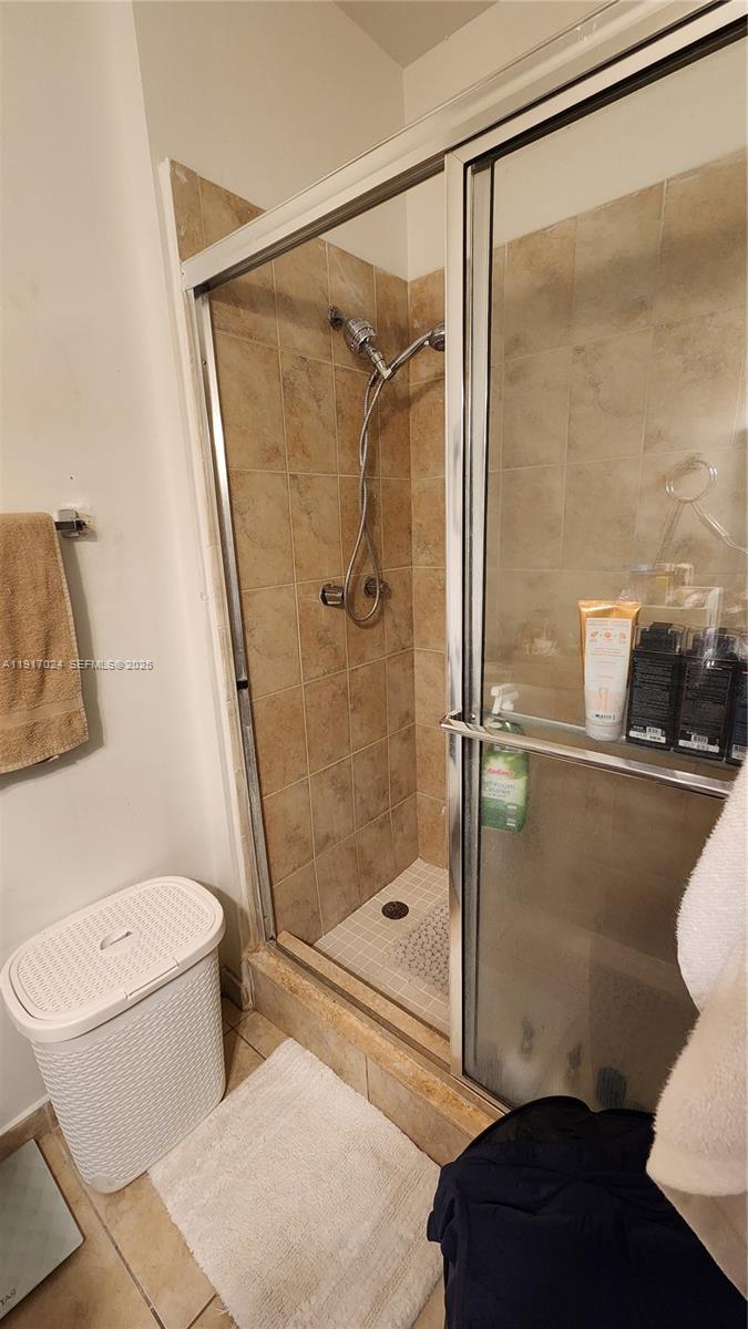 WATERS EDGE AT DEERFIELD - Residential