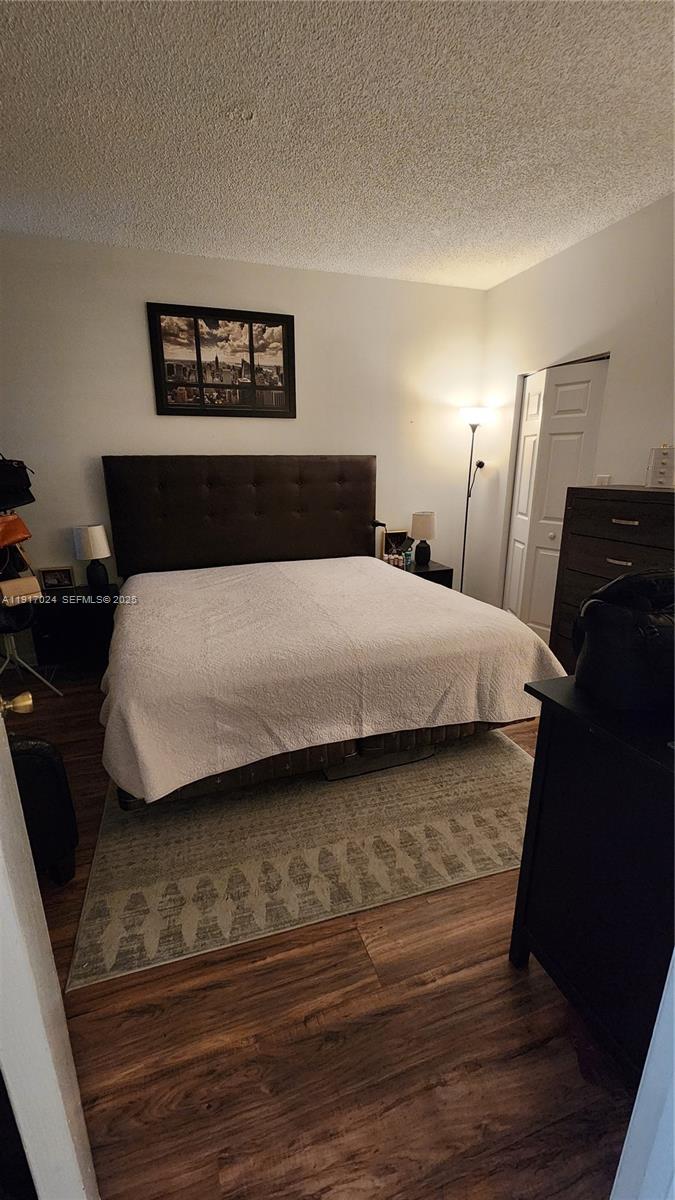 WATERS EDGE AT DEERFIELD - Residential