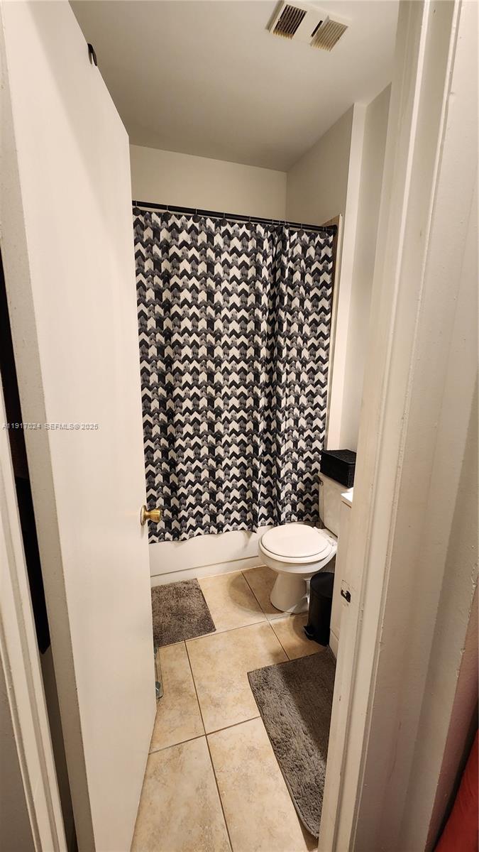 WATERS EDGE AT DEERFIELD - Residential