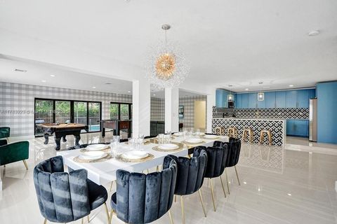 1141 N Northlake Dr Hollywood FL 33019
