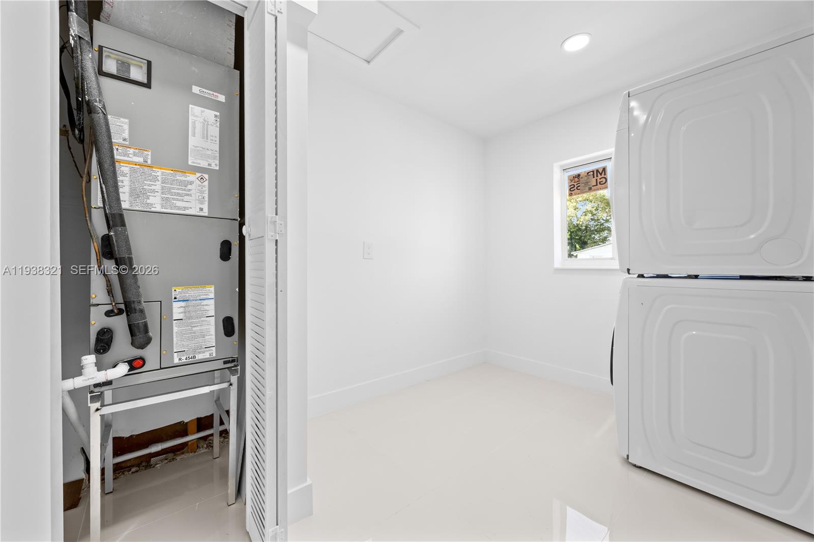 RICHLAND ESTATES - Residential