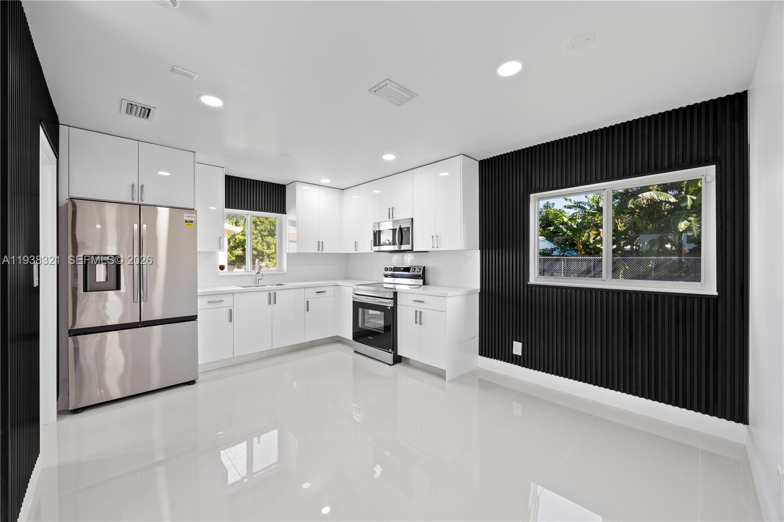 RICHLAND ESTATES - Residential