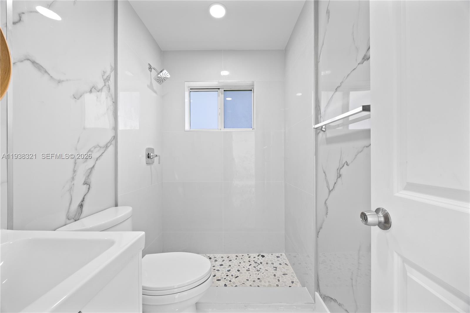 RICHLAND ESTATES - Residential