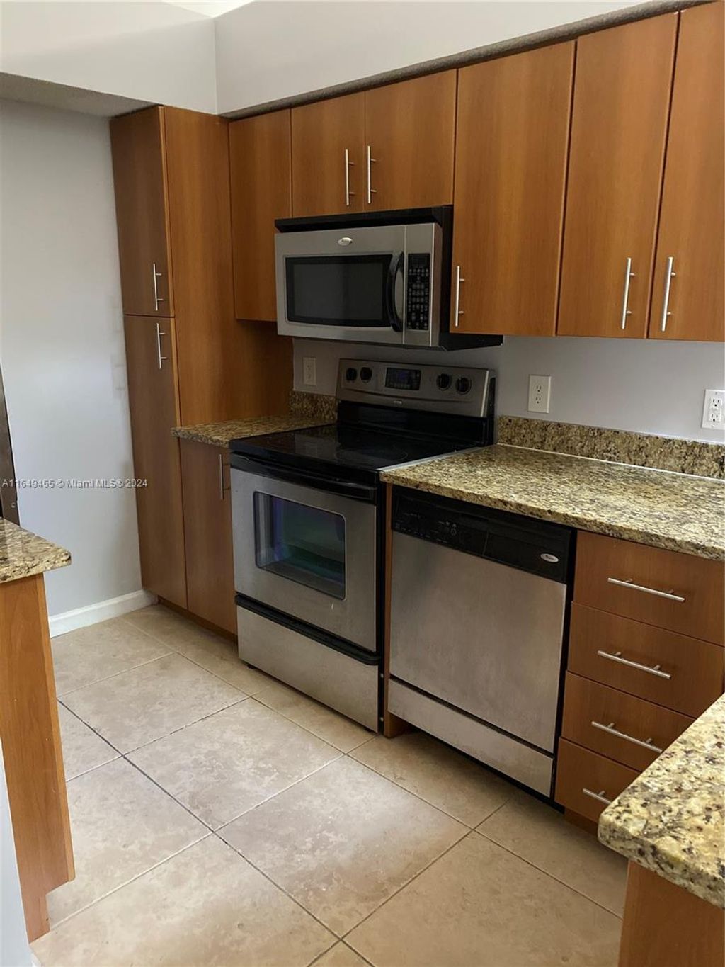 Photo of 1385 Crystal Way #L, Delray Beach, FL 33444 (MLS # A11649465)