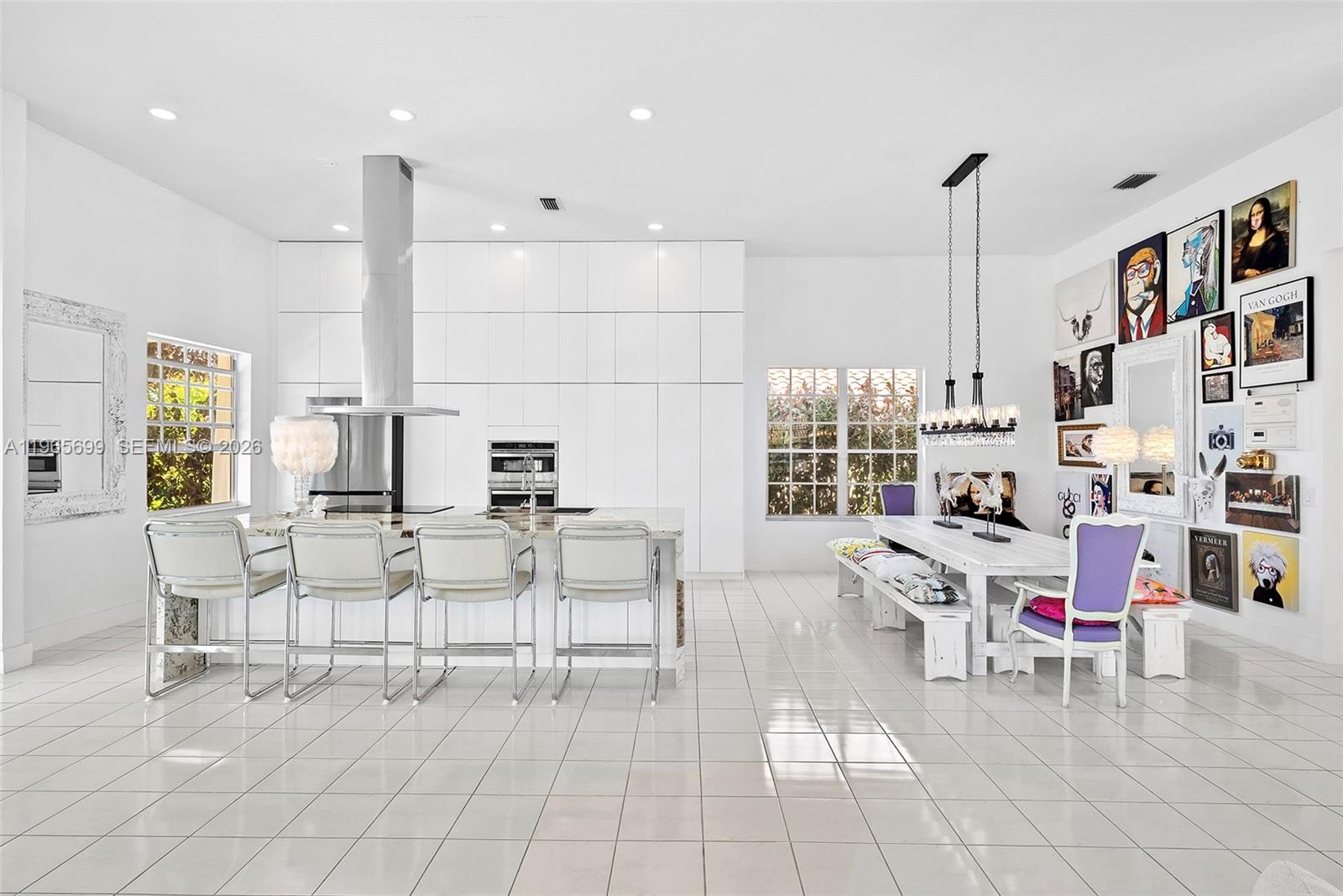 COUNTRY CLUB ESTATES PARC - Residential