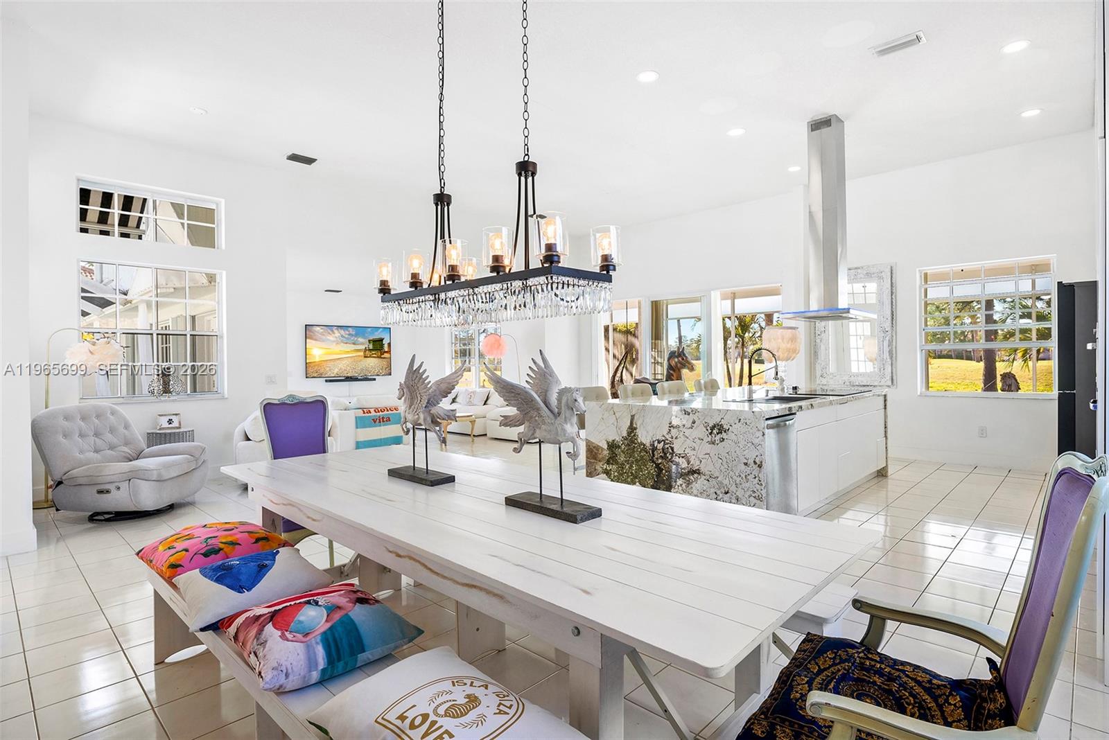 COUNTRY CLUB ESTATES PARC - Residential