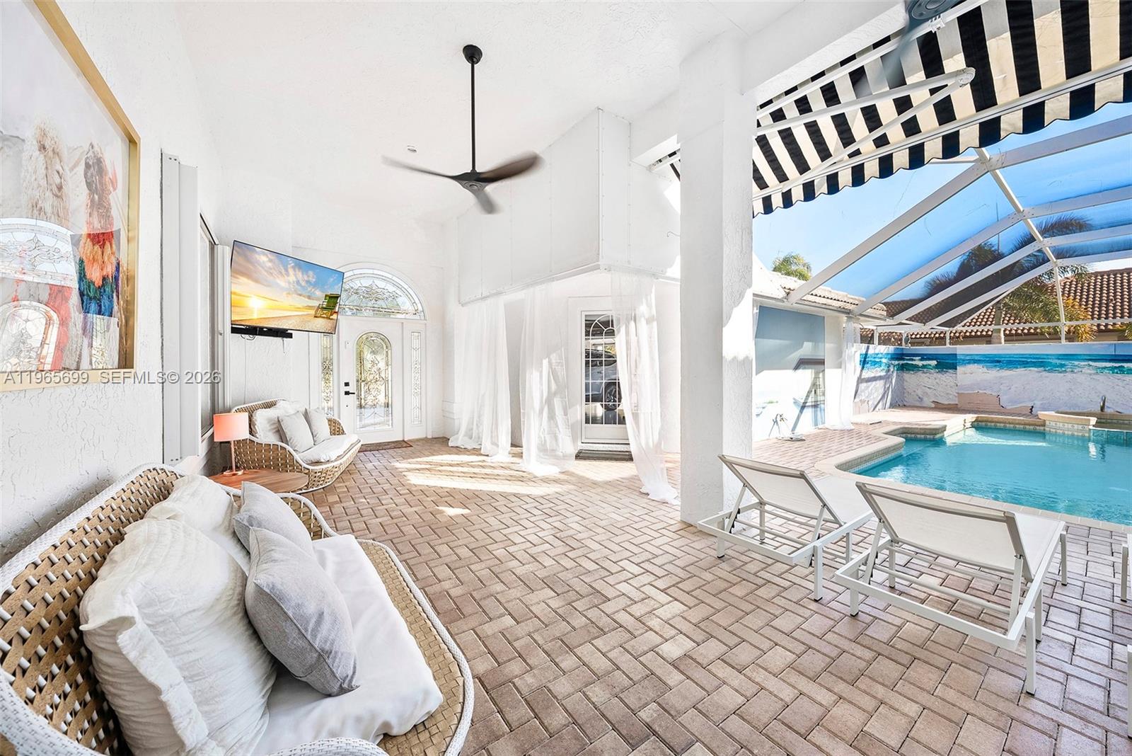 COUNTRY CLUB ESTATES PARC - Residential