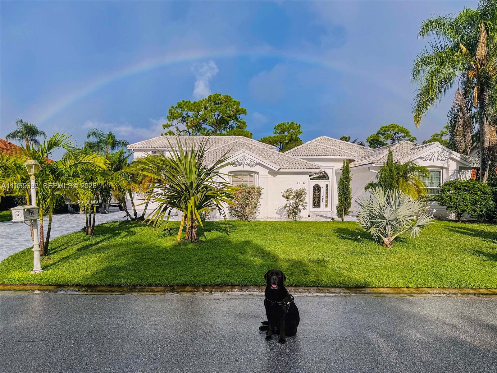 COUNTRY CLUB ESTATES PARC - Residential