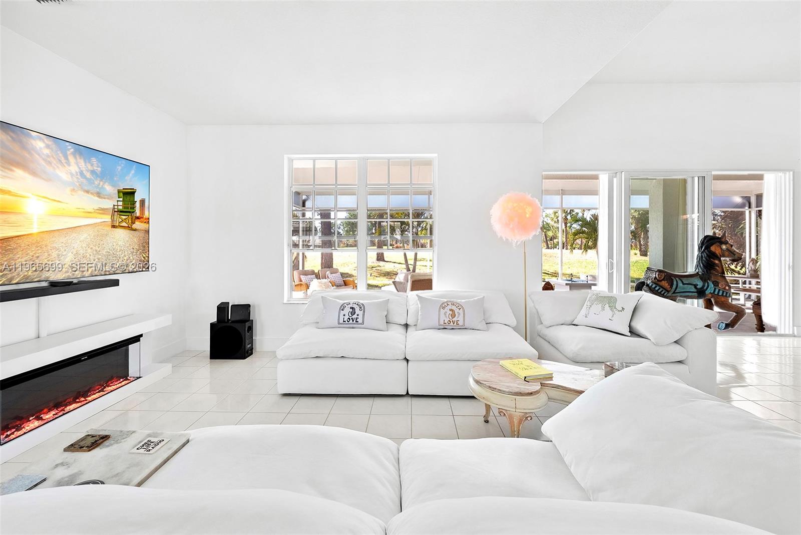 COUNTRY CLUB ESTATES PARC - Residential