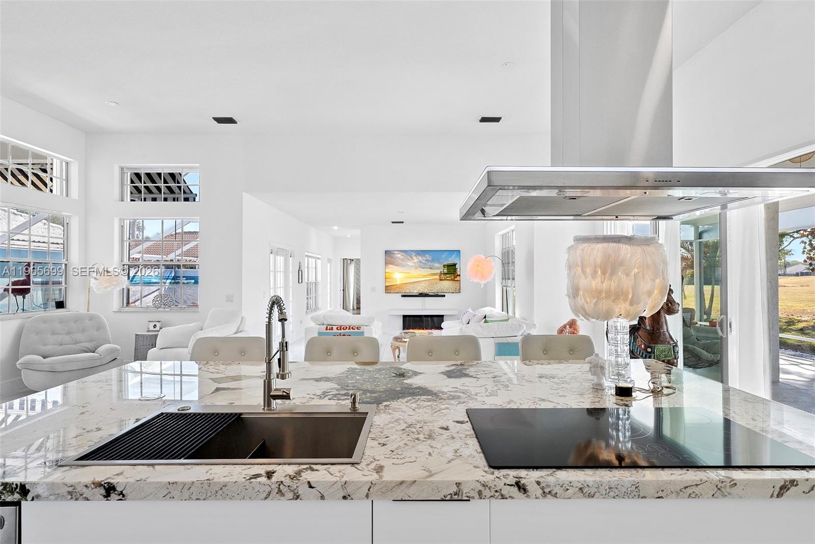 COUNTRY CLUB ESTATES PARC - Residential