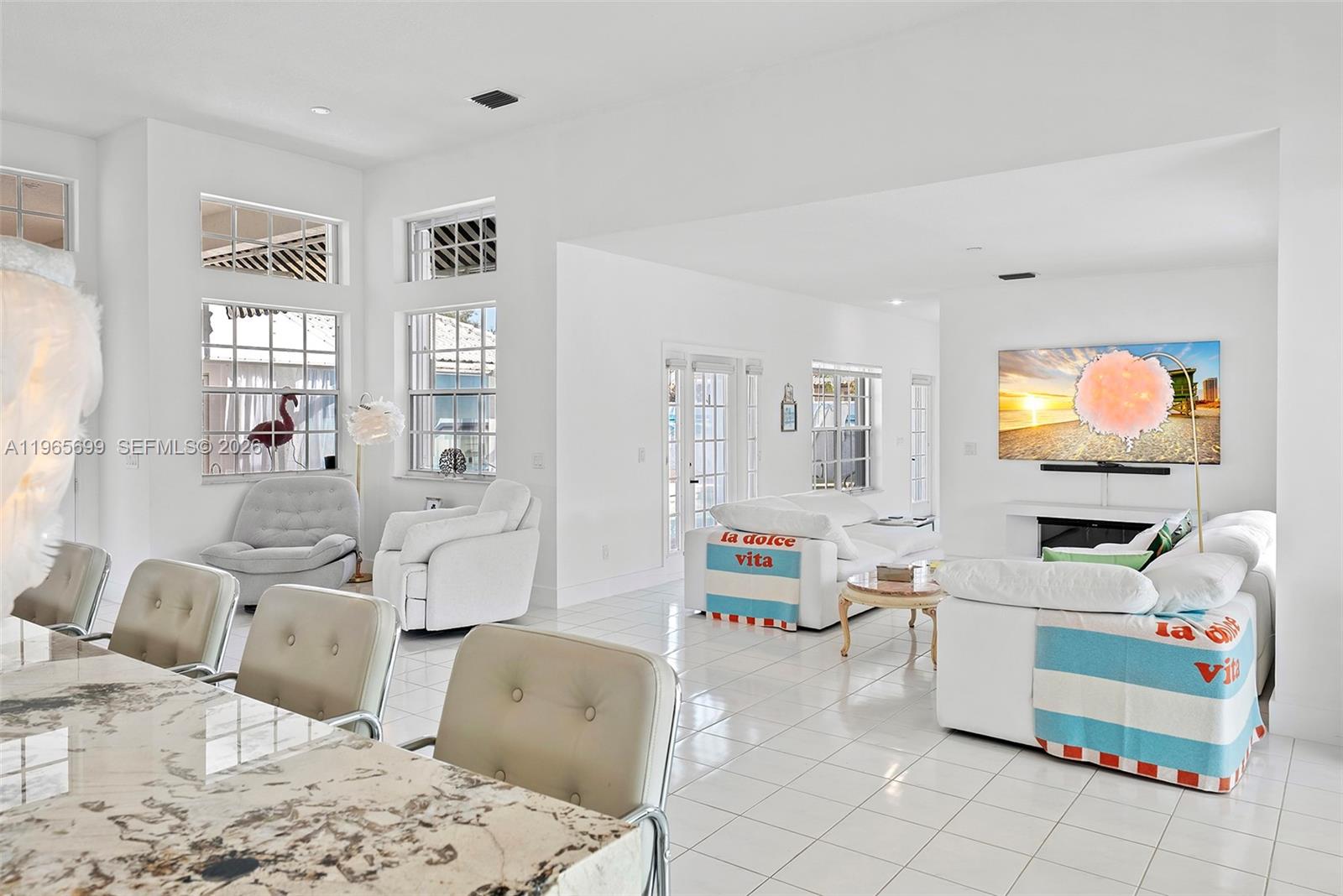 COUNTRY CLUB ESTATES PARC - Residential