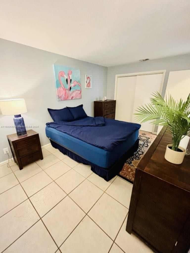 GUETHLE SUB UNREC ON AM-7 - Residential Lease