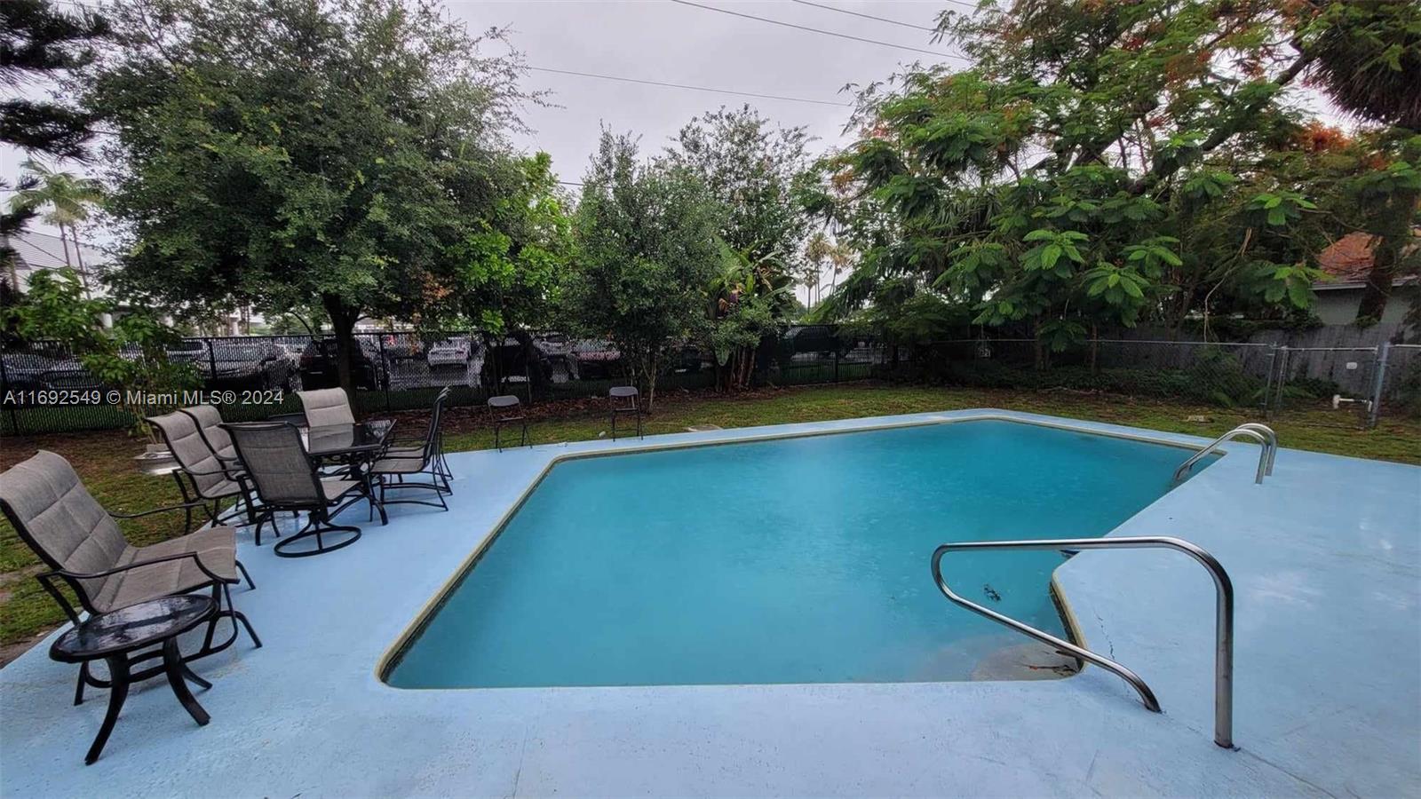 GUETHLE SUB UNREC ON AM-7 - Residential Lease