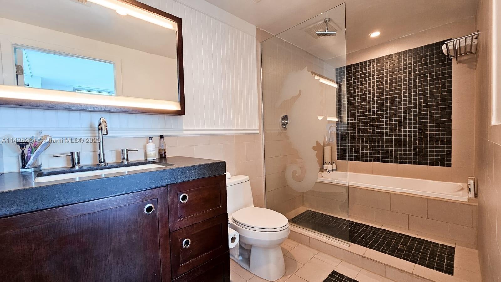 SOLE CONDO - Residential
