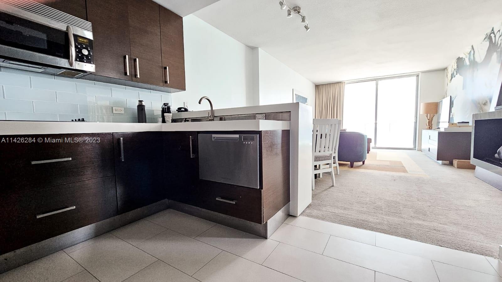 SOLE CONDO - Residential