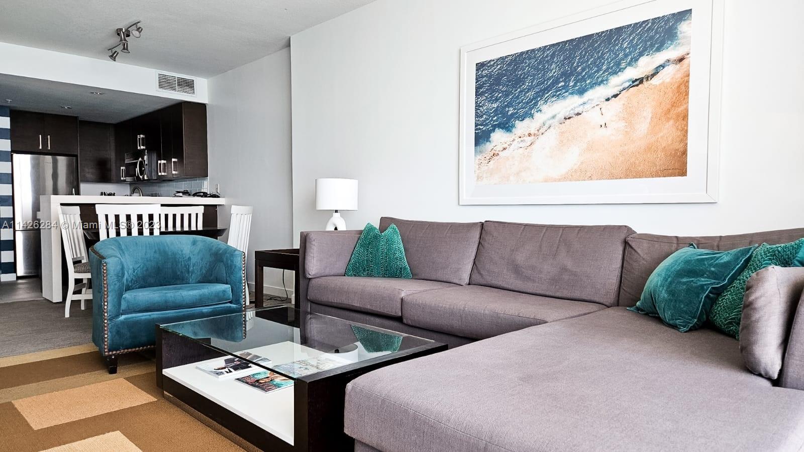 SOLE CONDO - Residential
