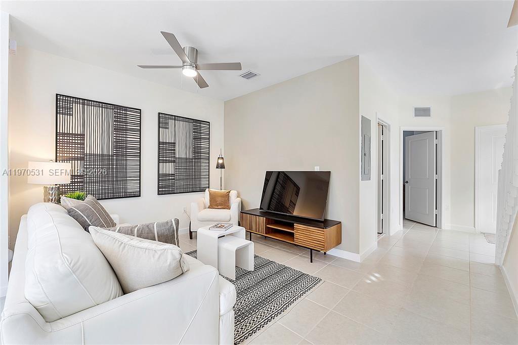 Cedar Pointe - Residential