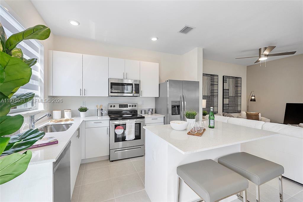 Cedar Pointe - Residential