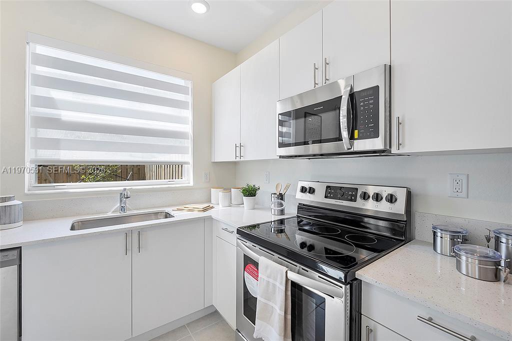 Cedar Pointe - Residential