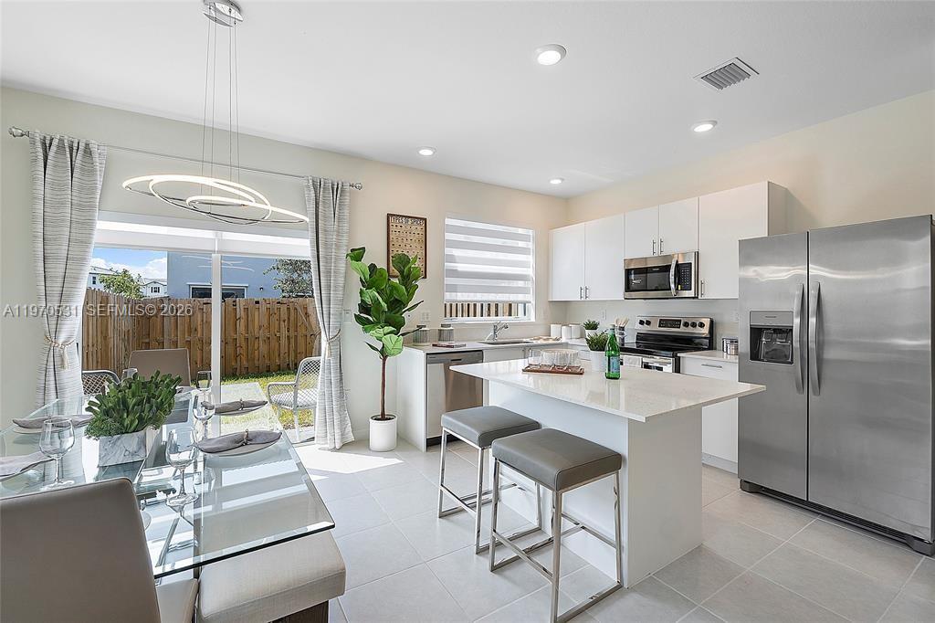 Cedar Pointe - Residential