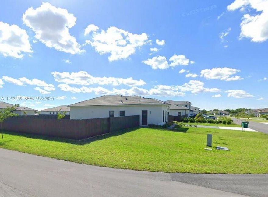 Beautiful modern apartment available in the new community of Century Oasis. High ceilings, impact windows and natural light will impress you once you step in. Apartment has its own independent central A/C unit and laundry room inside. Property is located in Redlands, accessible from the Florida Keys and Miami. Utilities included.