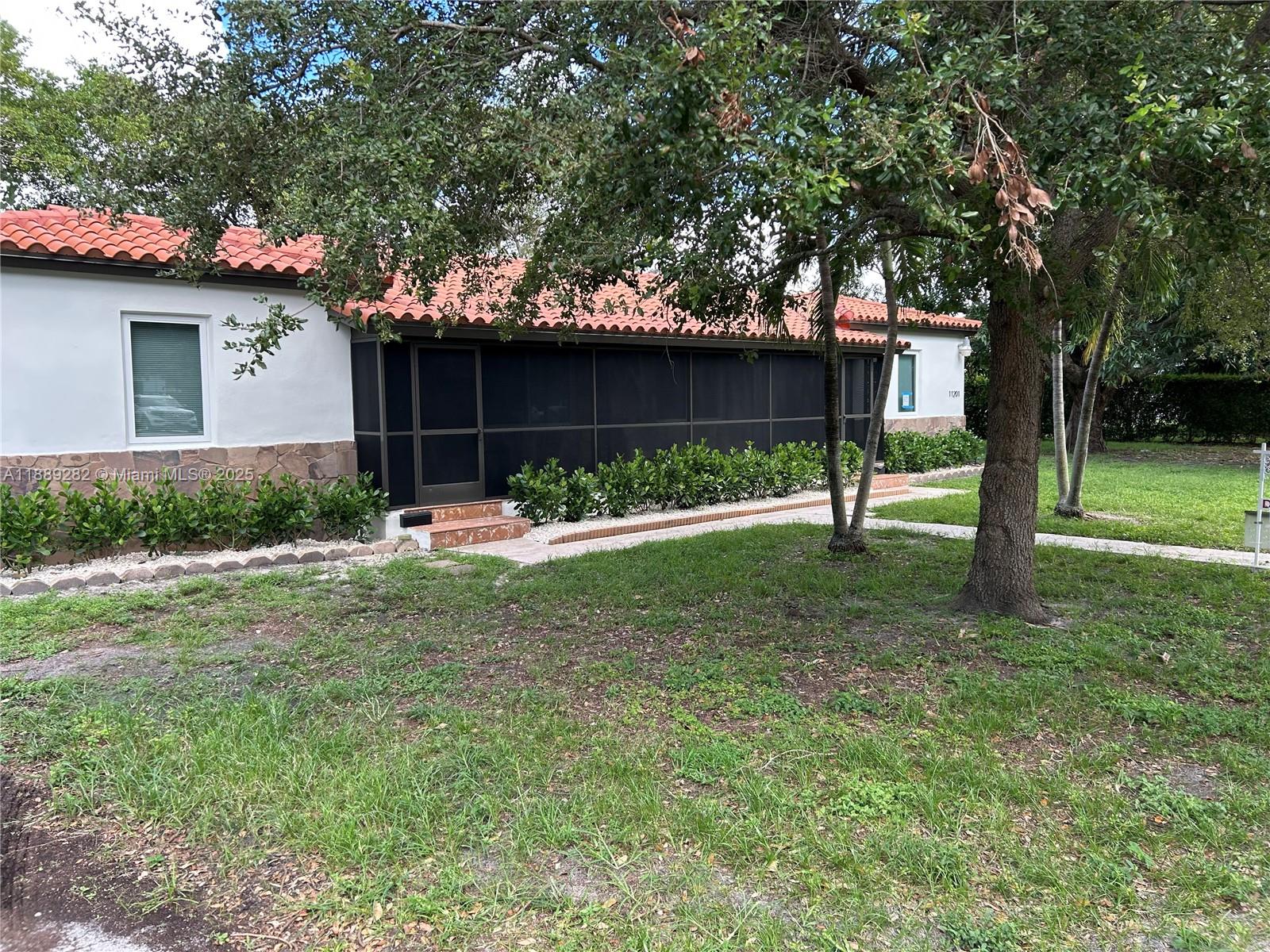 BISCAYNE Park - Residential Income