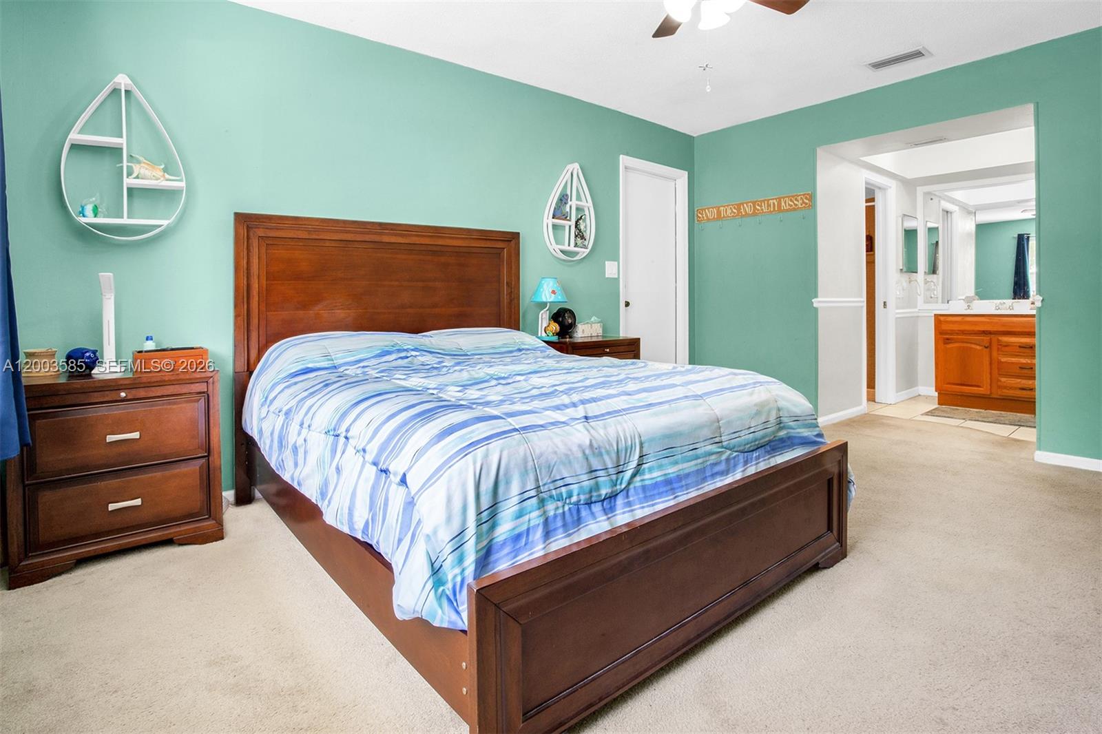 MIRROR LAKE ESTATES SEC T - Residential