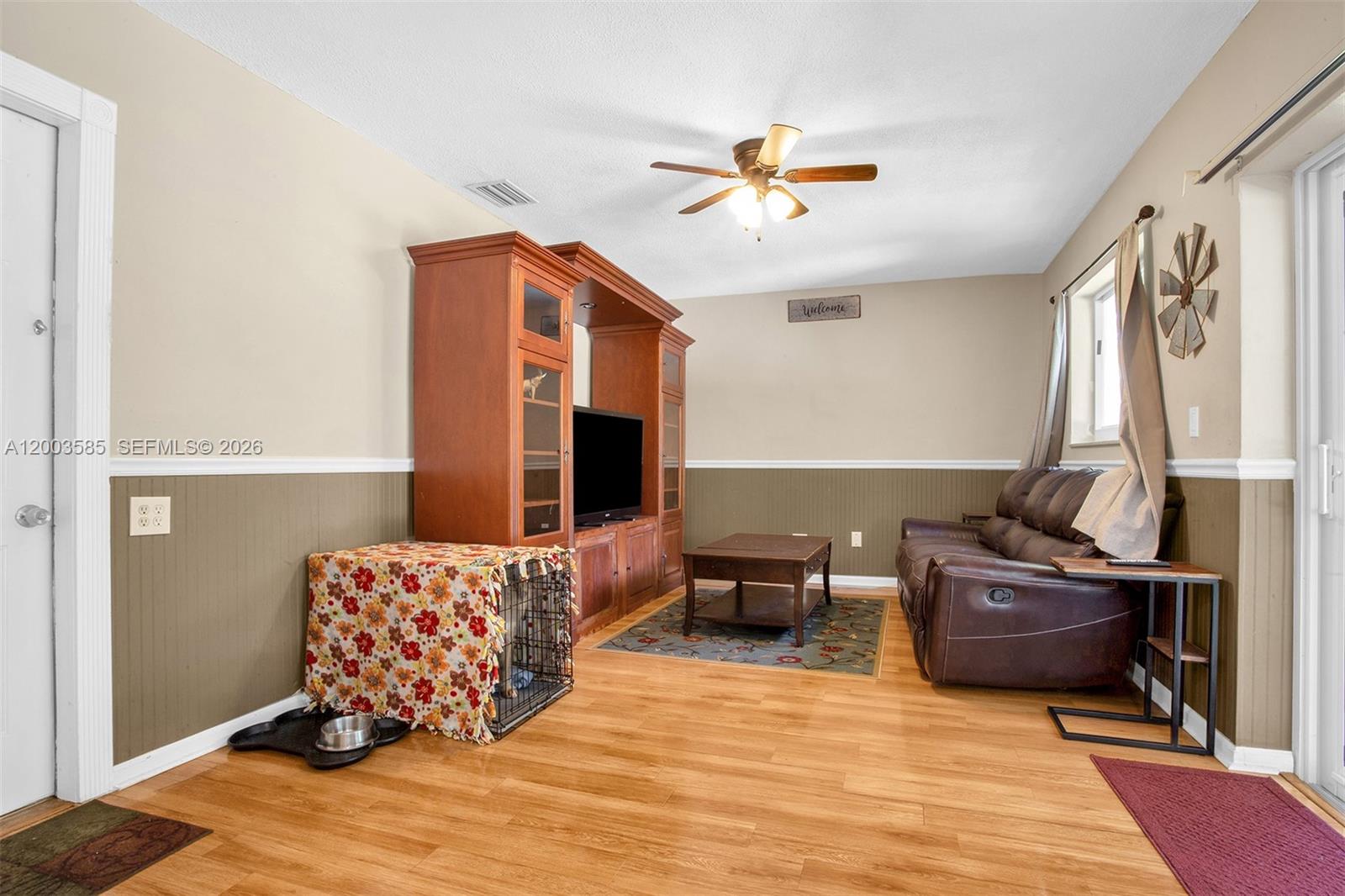 MIRROR LAKE ESTATES SEC T - Residential