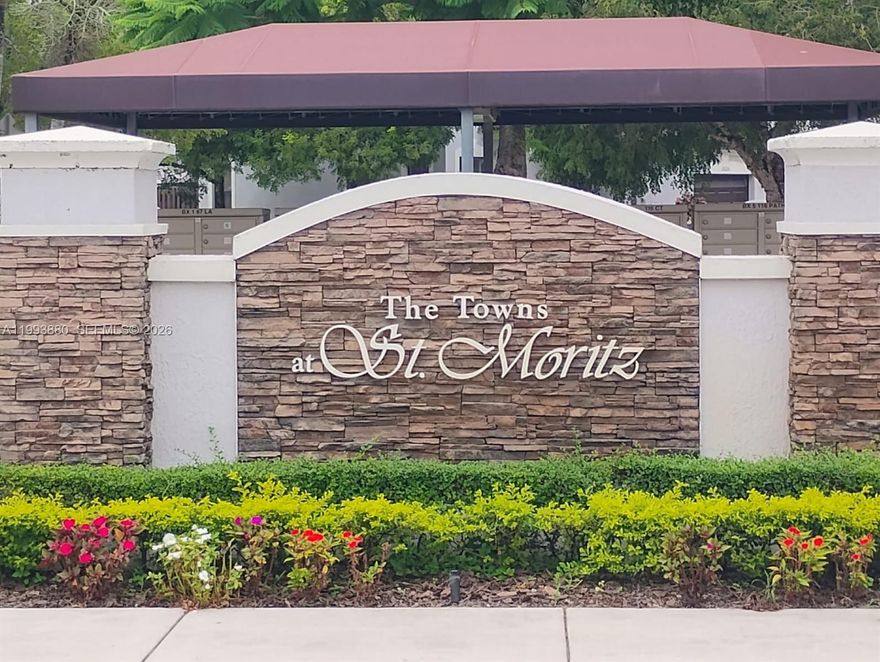 beautiful and spacious unit in St. Moritz featuring 3 bedrooms and 2.5 bathrooms. kitchen with granite countertops. residents enjoy access to the master Doral clubhouse, pool, gym, park, as well as tennis and basketball courts.
