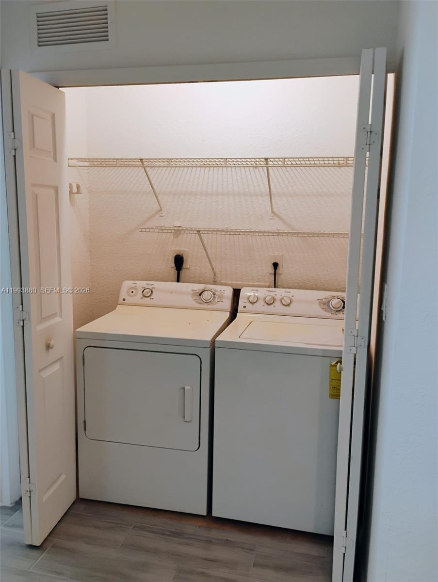 St Moritz At Doral Condo - Residential Lease
