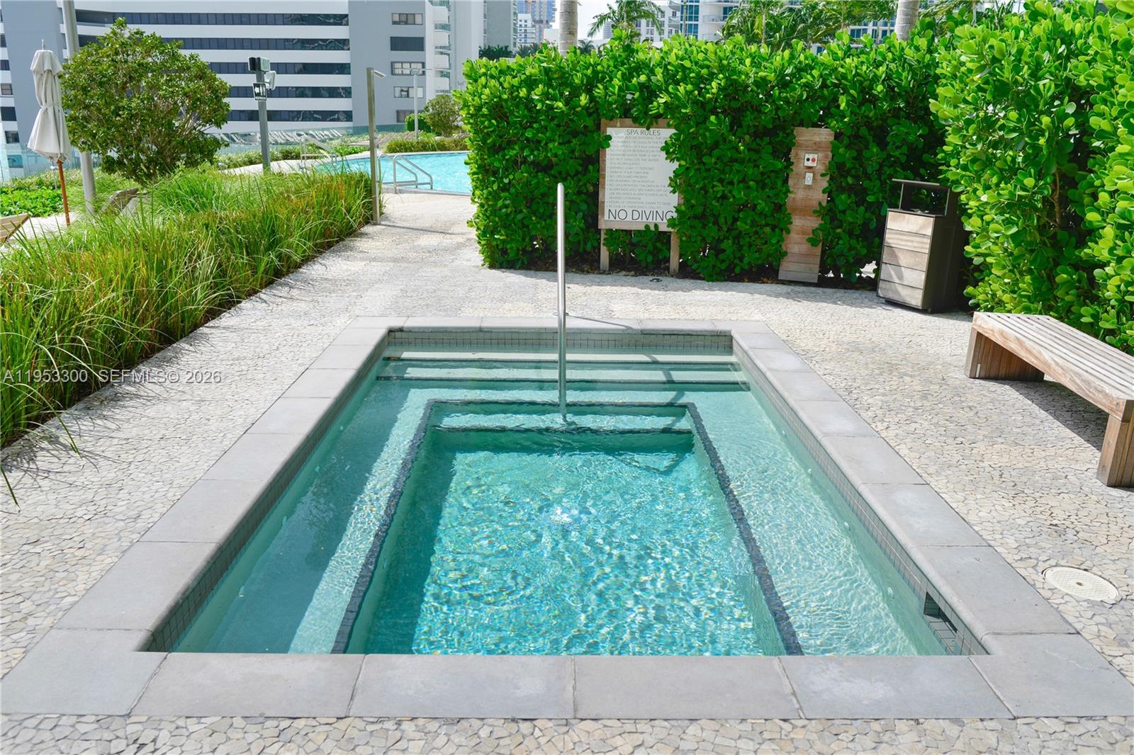 PARAISO BAY CONDO - Residential