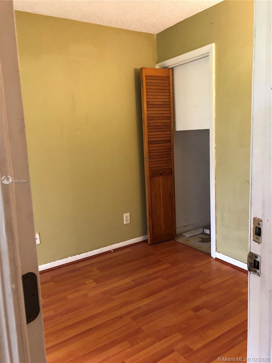 SANDPEBBLES TOWNHOUSE CON - Residential