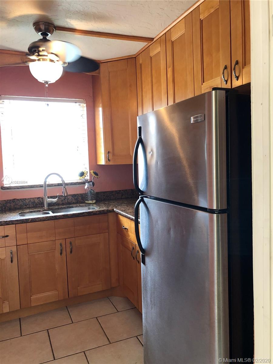 SANDPEBBLES TOWNHOUSE CON - Residential