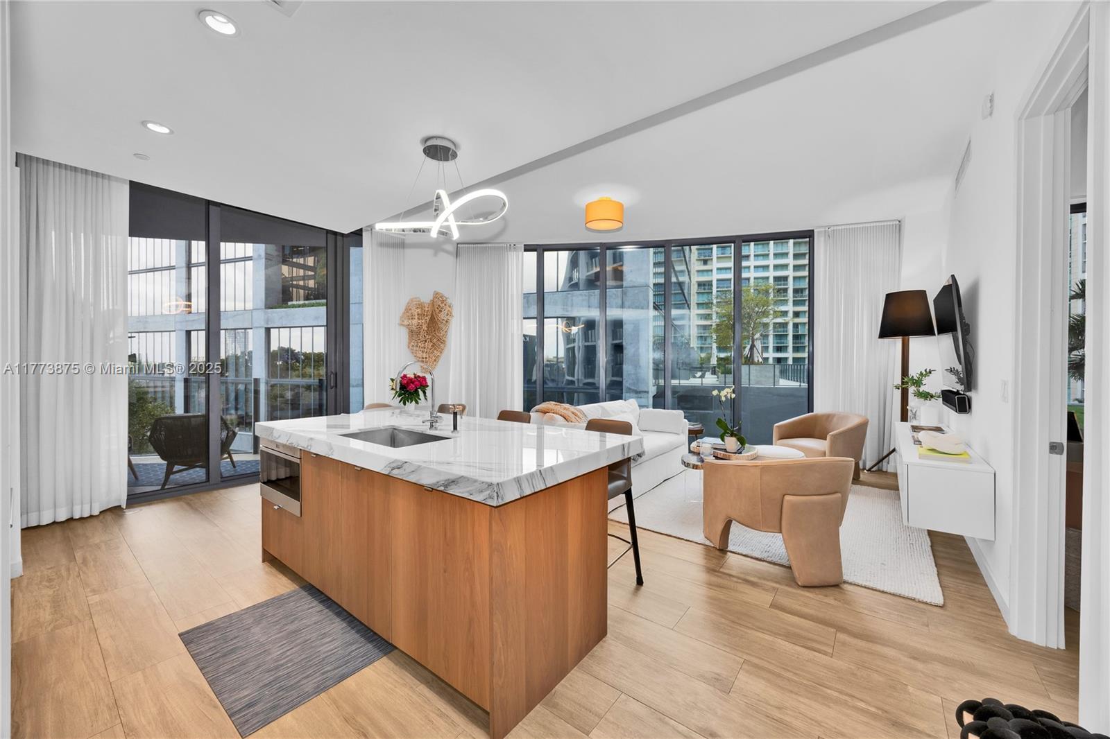 CLUB RESIDENCES AT PARK GR - Residential