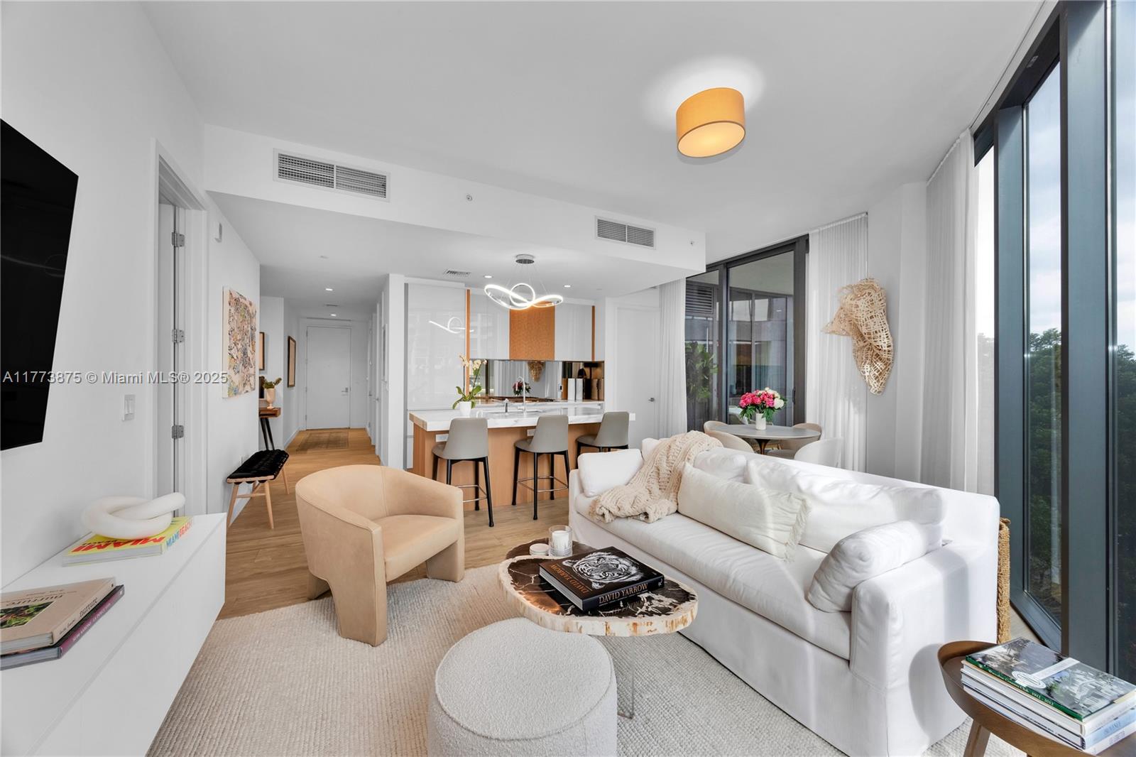 CLUB RESIDENCES AT PARK GR - Residential